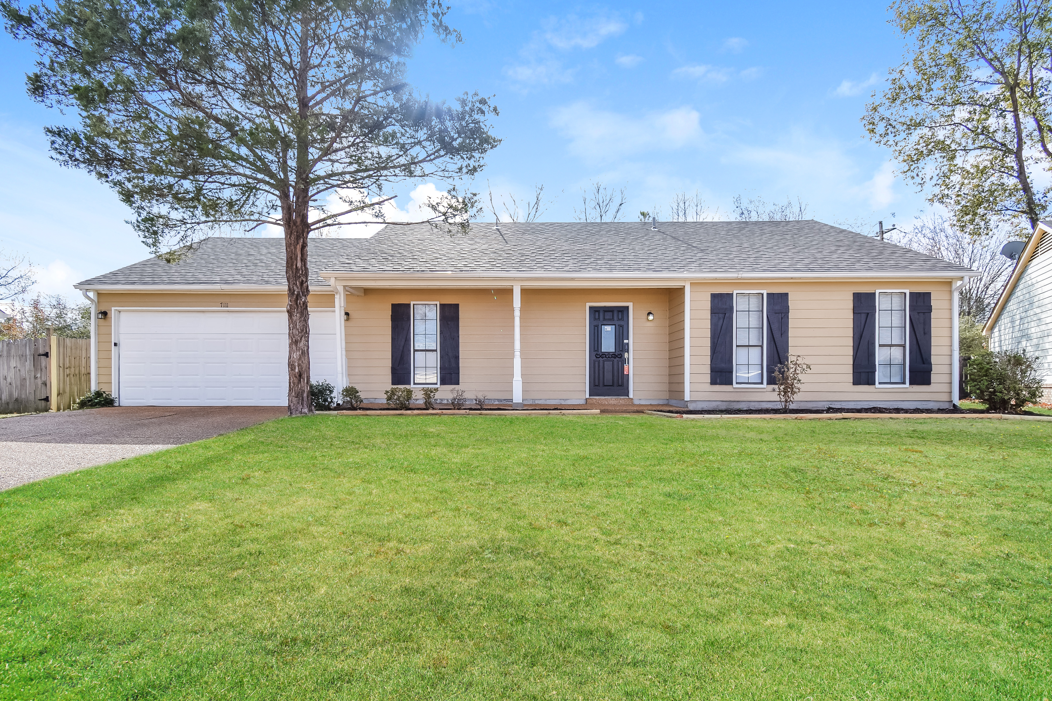 7111 PEPPERMILL LN MEMPHIS, TN 38125